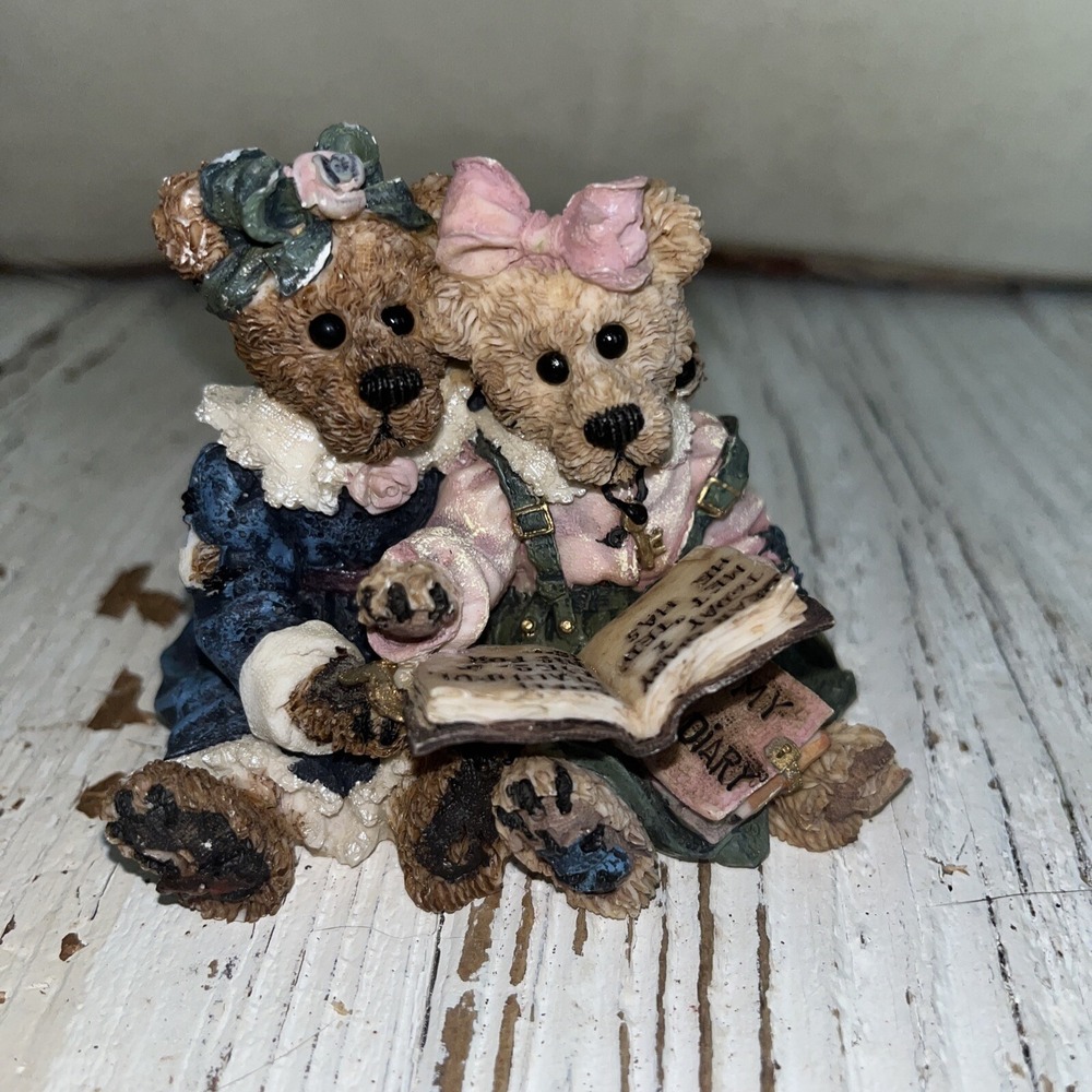 Boyds Bears and Friends‎ Bailey and Becky… the Diary